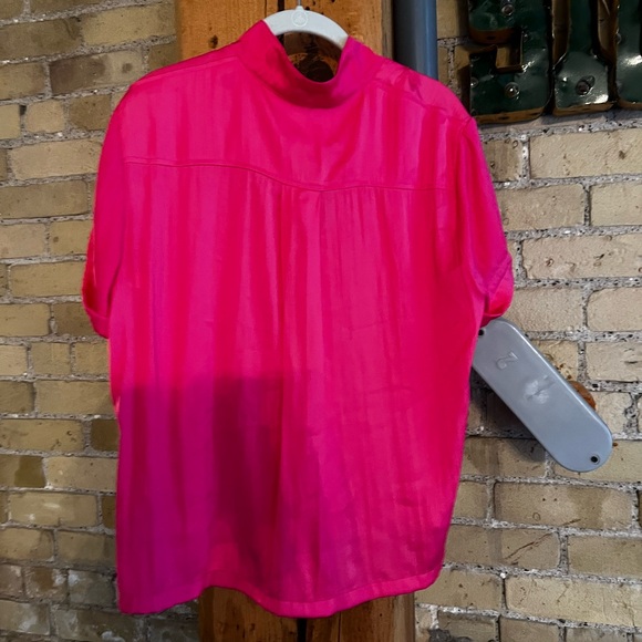 Anthropologie Classic Surf Shirt in Pink - Picture 7 of 7